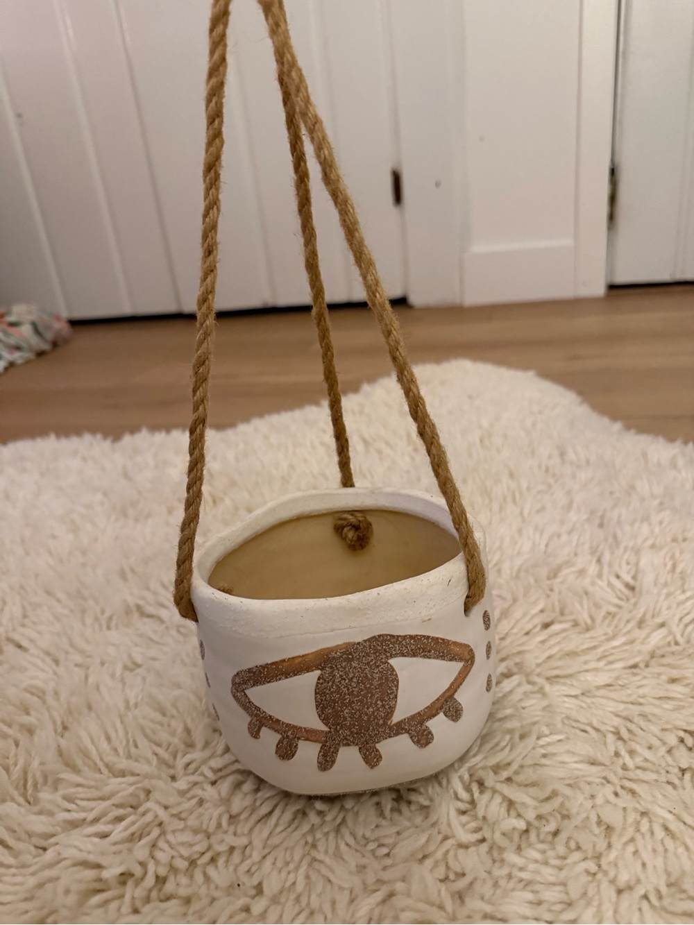 Anthropologie Eye Hanging Ceramic Planter White Brown